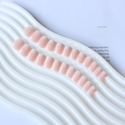 Kurze Ombré Rosa French Nägel zum Aufkleben