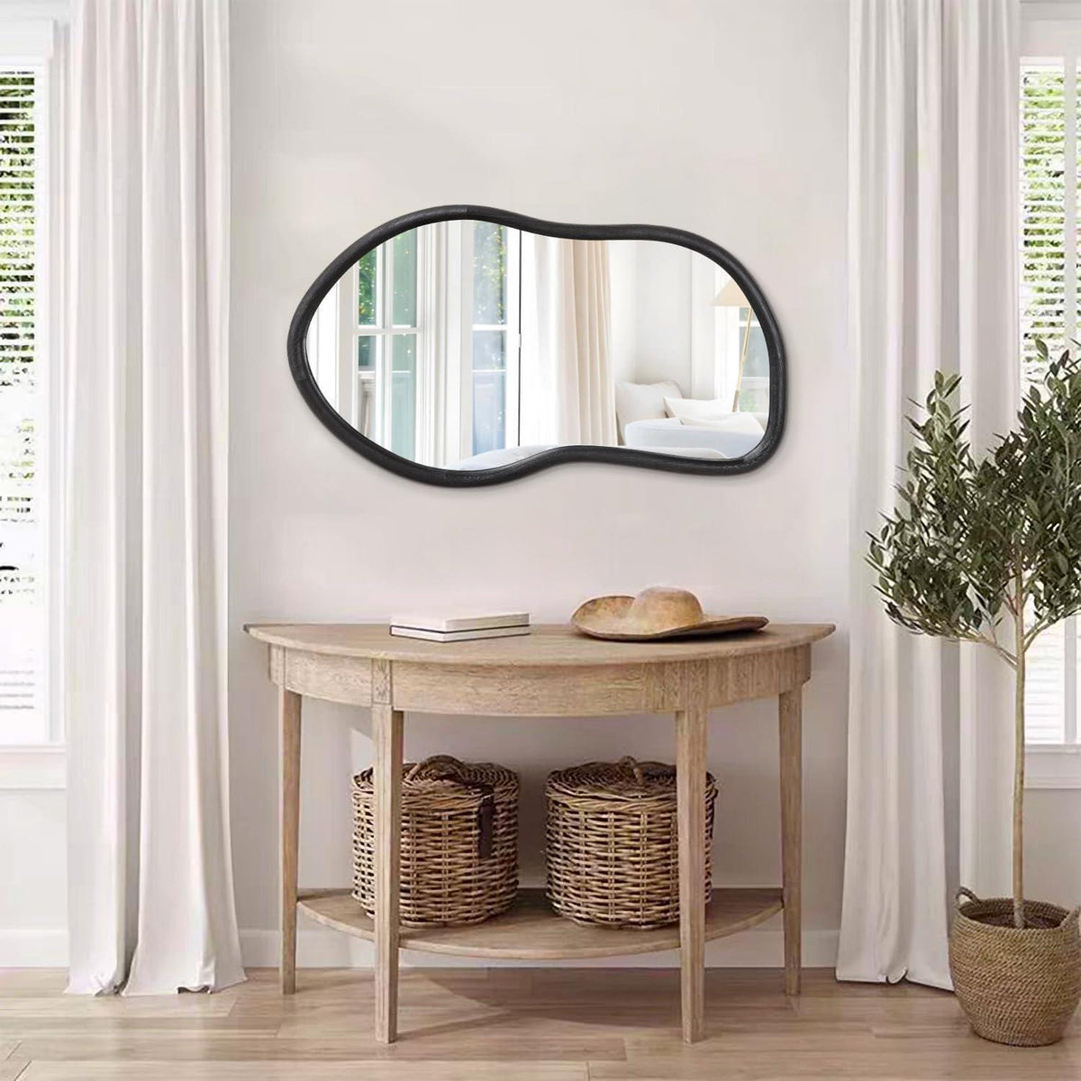 Asymmetrischer Wandspiegel Holzrahmen Schwarz – Moderner Badezimmer Spiegel