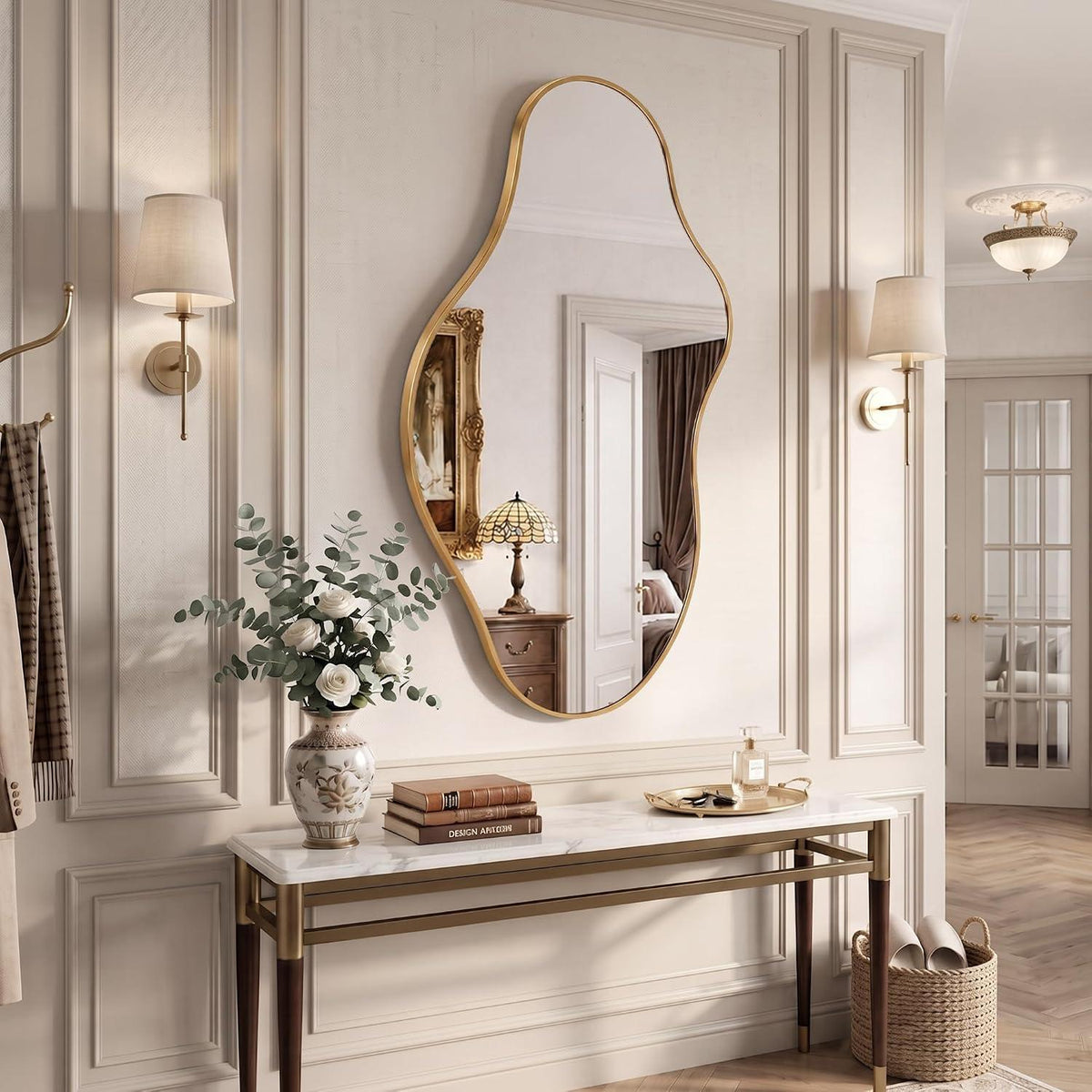 Wavy Wandspiegel Gold – Abstrakt & Skulptural