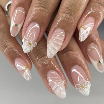 MouyouGlow Press on Nails Weiß French mit Blumen – Künstliche Nägel
