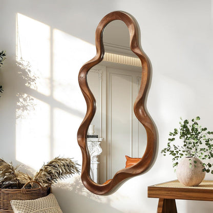Großer asymmetrischer Wandspiegel mit Holzrahmen Walnuss