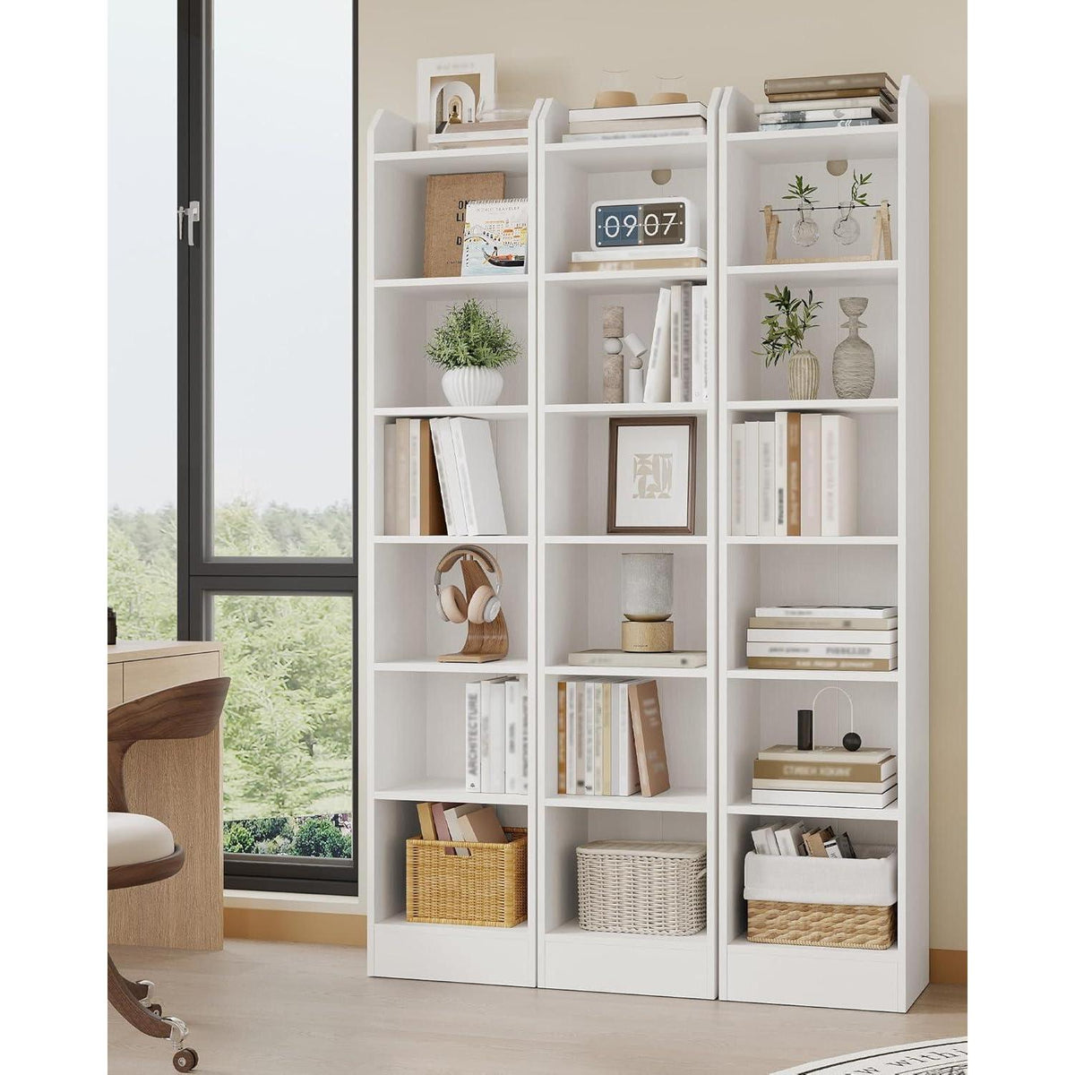 7-stöckiges Bücherregal Weiß – Standregal für Wohnzimmer & Büro