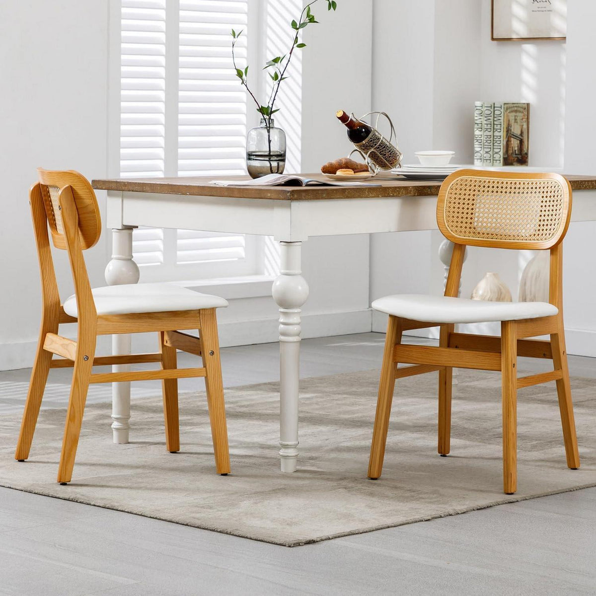 Esszimmerstuhl Set Holz mit Rattan Rückenlehne Weiß in Lederoptik