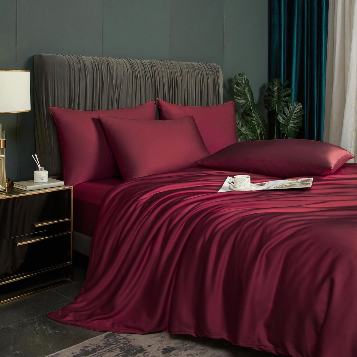 Bambus Bettwäsche Set 135x200cm Rot – 4-teilig, Atmungsaktiv & Luxuriös
