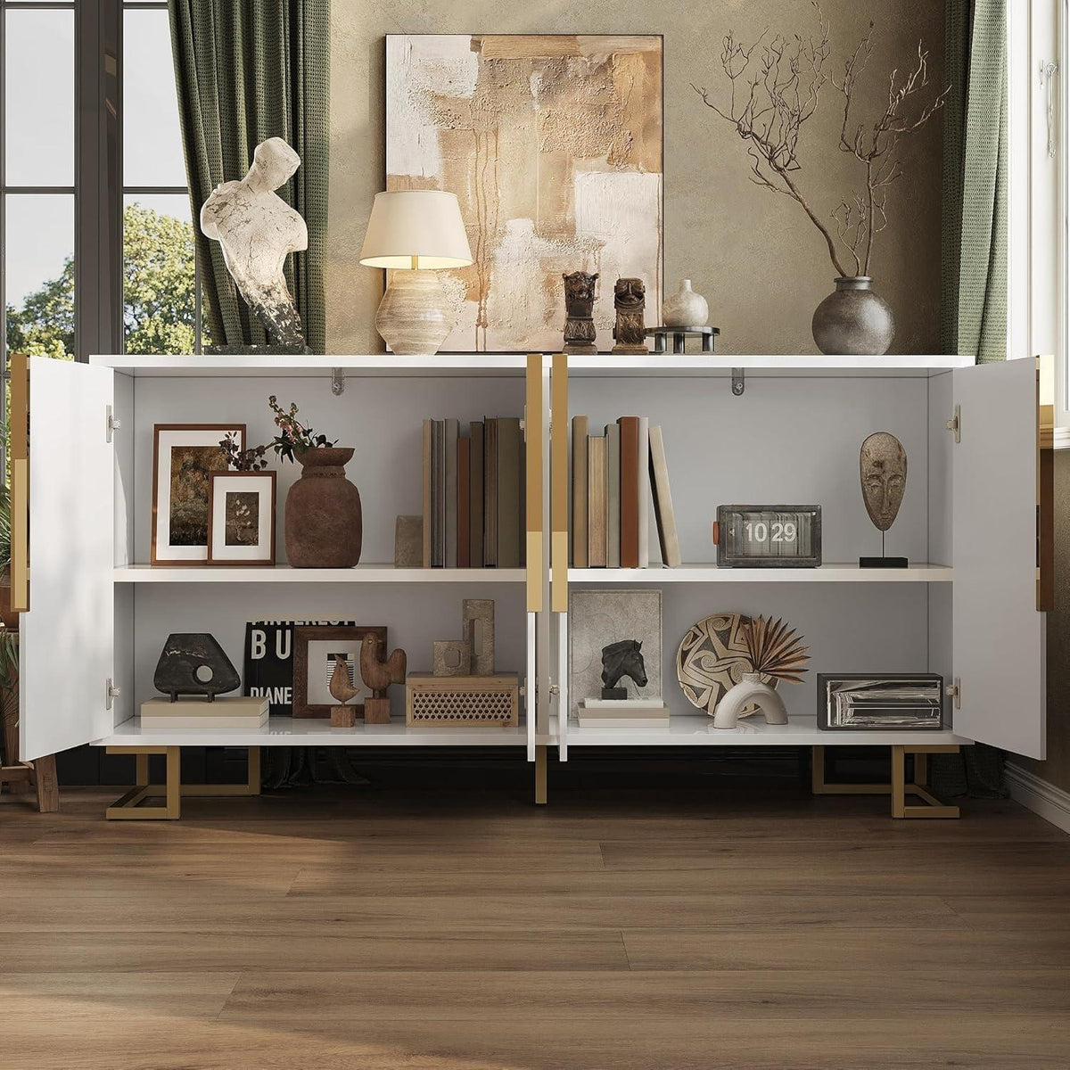 Weißes Sideboard mit 2 Türen & 4 Fächern – Geometrisches Design