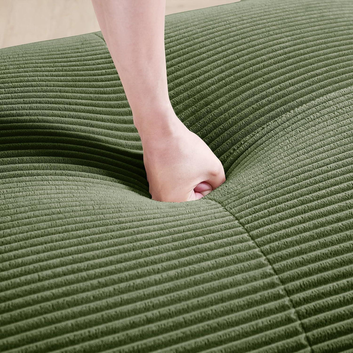 Grünes U-förmiges Sofa mit Cordstoff (3-Sitzer + 2 Hocker)