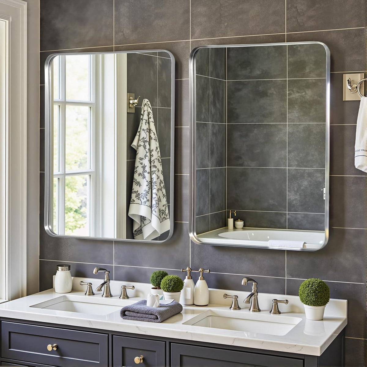 Wandspiegel 60x90 cm – Moderner Badezimmer Spiegel mit Silberrahmen