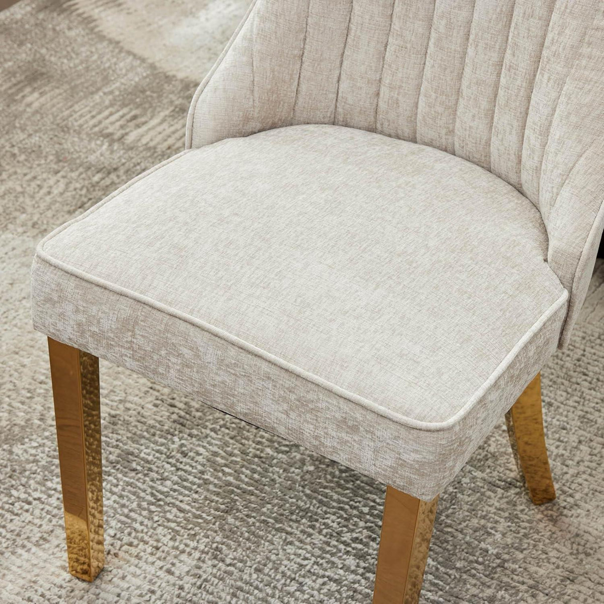 Esszimmerstühle 2er Set Beige – Bequemer Chenille-Stoff & Goldene Beine
