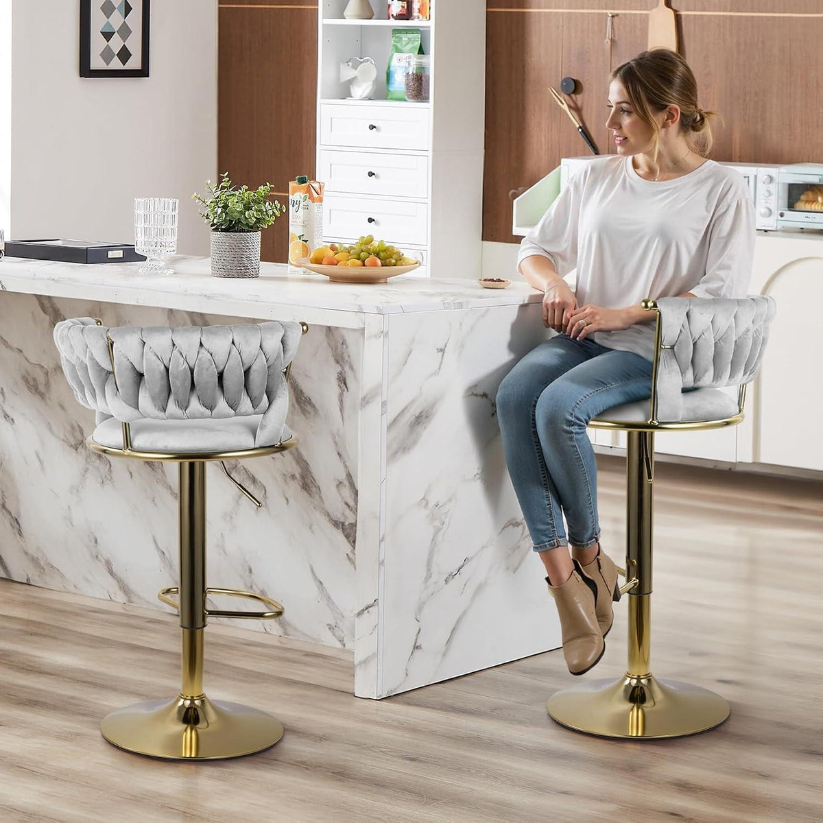 Barhocker Set 4er – Höhenverstellbar, Geflochtene Rückenlehne, Gold/Grau