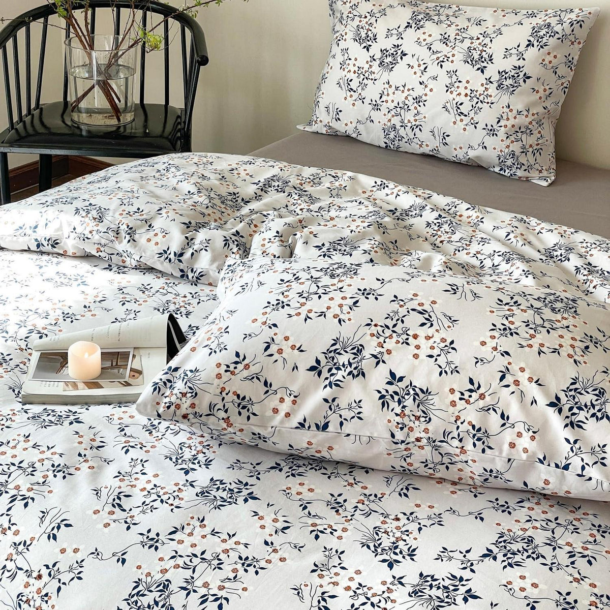 Blumen Bettwäsche Set 220x240 cm Baumwolle Weiß Blau 3tlg.