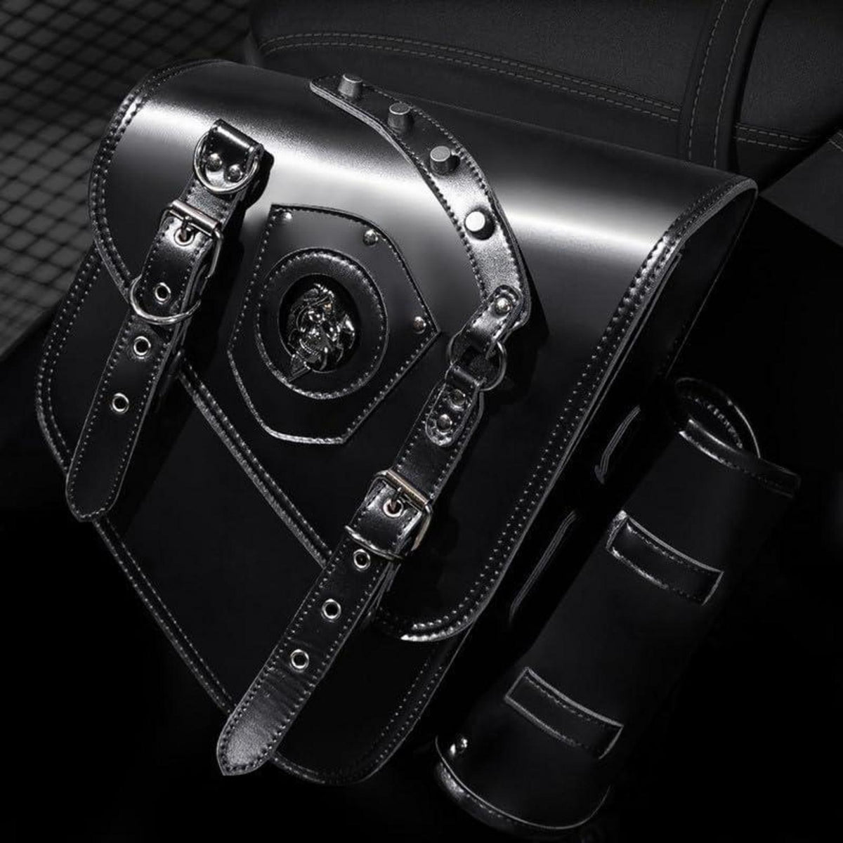 Motorrad Satteltasche 25L Wasserdicht mit Flaschenhalter in Lederoptik