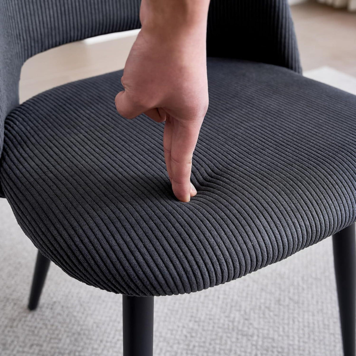 6 Esszimmerstühle mit Cordbezug, Schwarz