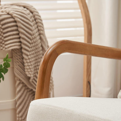 Cremeweißer Lounge-Sessel mit Massivholzrahmen & Mid-Century Stil
