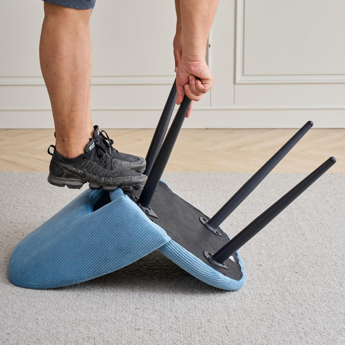 Runder Esstisch Set mit 4 Cord-Stühlen – Modern & Komfortabel
