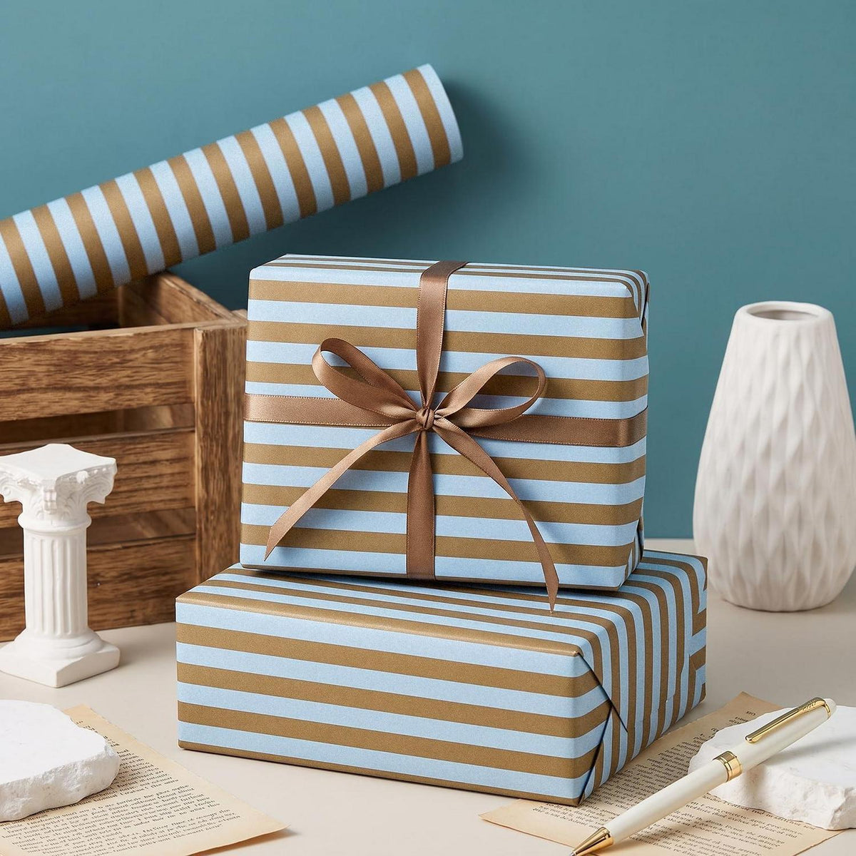 Geschenkpapier mit Kraftstreifen, blau-braun, 43,2cm x 5m
